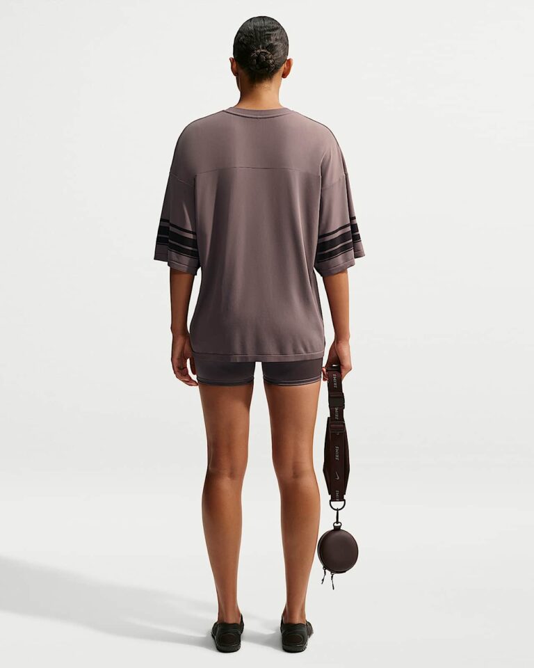 Топ NikeSKIMS Stretch Knit Oversized V-Neck Top «Resin/Phoenix» Женская