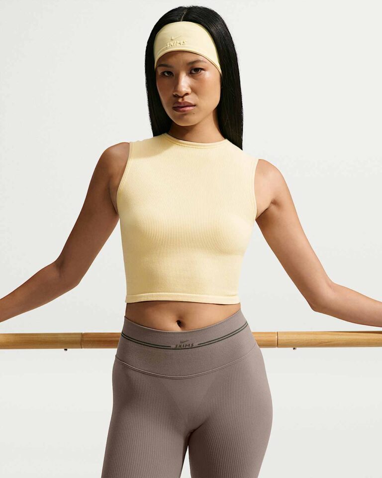 Майка NikeSKIMS Ribbed Seamless Muscle Tank «Lemon Drop» Женская