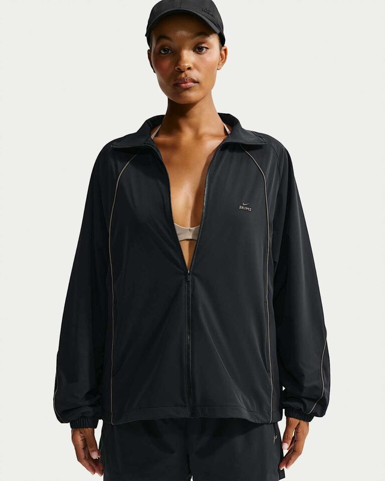 Куртка NikeSKIMS Stretch Nylon Oversized Jacket «Obsidian/Olive Grey» Женская