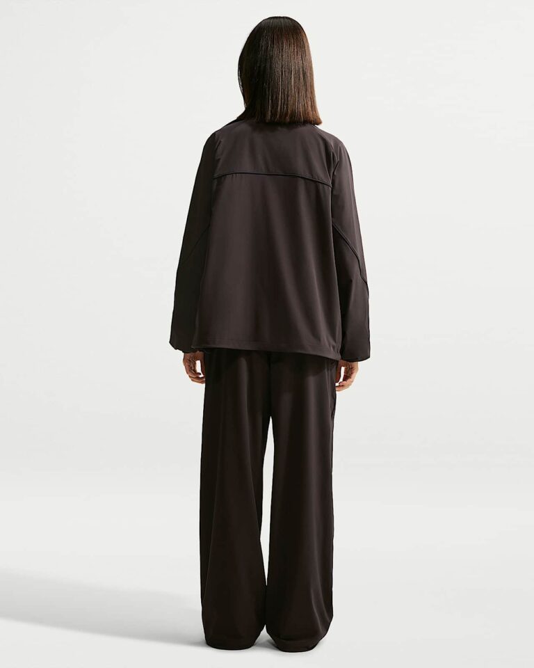 Куртка NikeSKIMS Stretch Nylon Oversized Jacket «Dark Roast/Obsidian» Женская