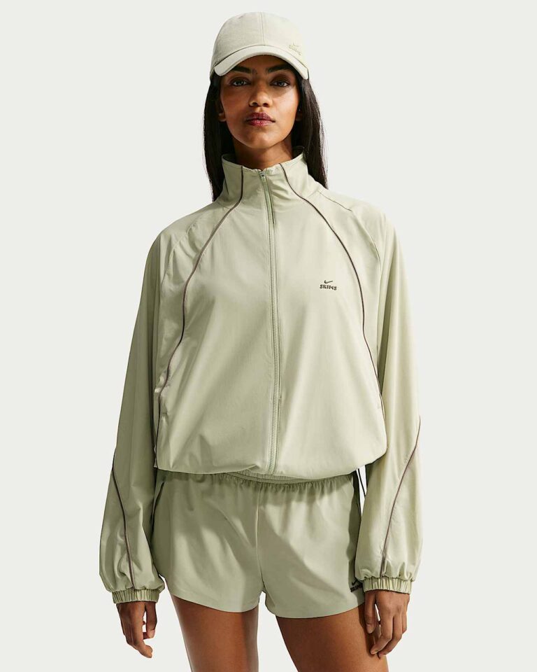 Куртка NikeSKIMS Stretch Nylon Oversized Jacket «Talc» Женская