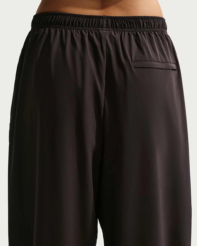 Брюки NikeSKIMS Stretch Nylon Oversized Pants «Dark Roast/Obsidian» Женская