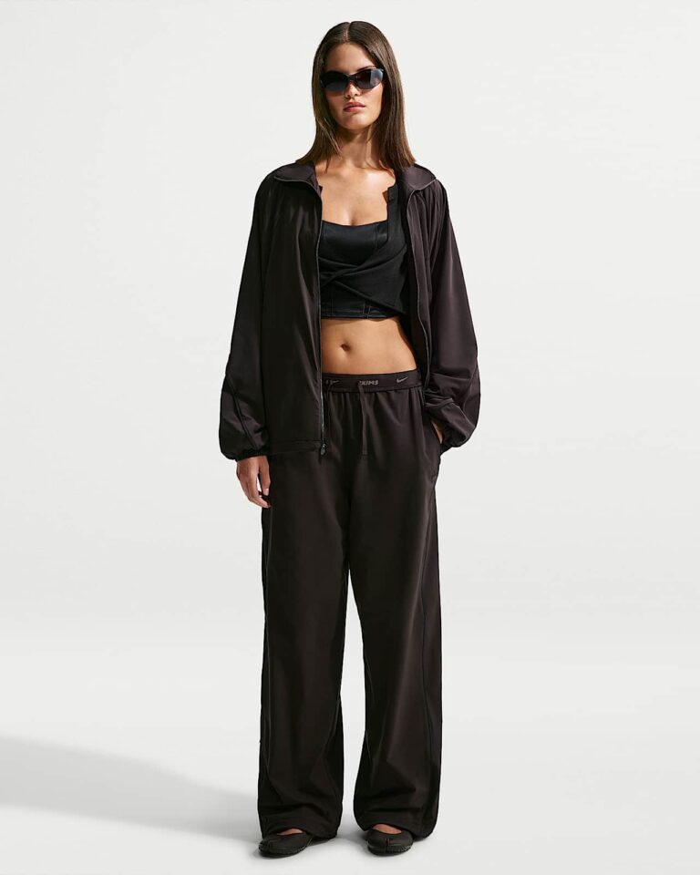 Брюки NikeSKIMS Stretch Nylon Oversized Pants «Dark Roast/Obsidian» Женская