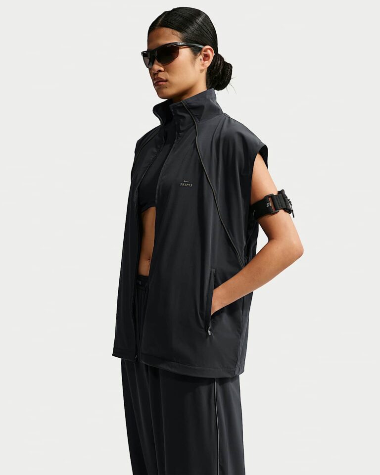 Жилет NikeSKIMS Stretch Nylon Oversized Vest «Obsidian/Olive Grey» Женская