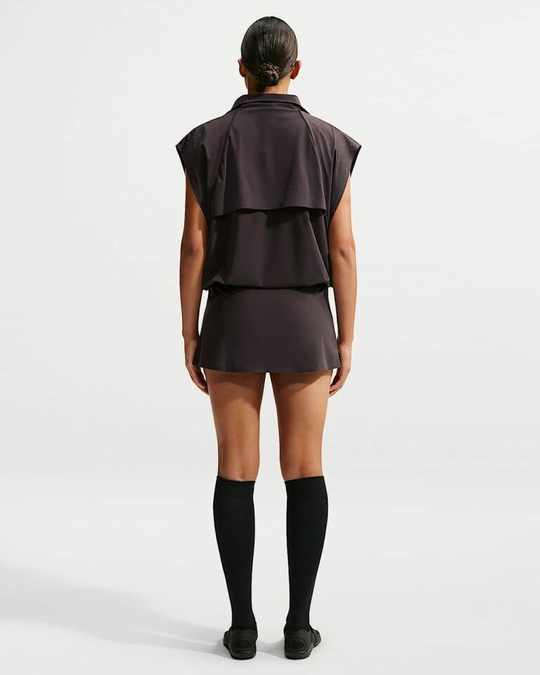Жилет NikeSKIMS Stretch Nylon Oversized Vest «Dark Roast» Женская