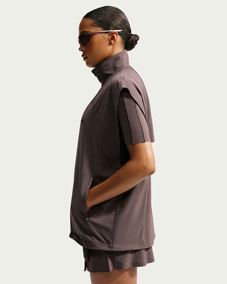 Жилет NikeSKIMS Stretch Nylon Oversized Vest «Resin» Женская