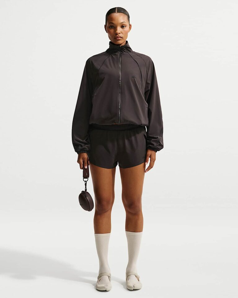 Шорты NikeSKIMS Stretch Nylon Runner Shorts «Dark Roast/Obsidian» Женская