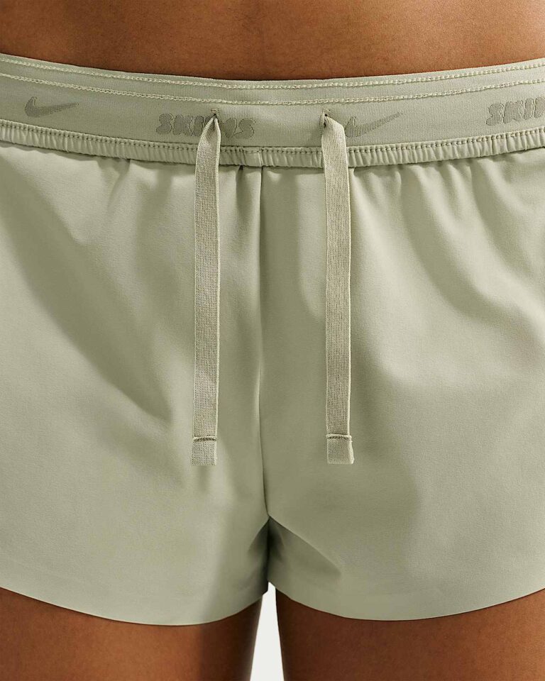 Шорты NikeSKIMS Stretch Nylon Runner Shorts «Talc» Женская