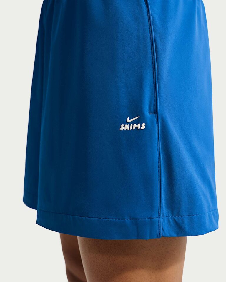 Шорты NikeSKIMS Stretch Nylon 5″ Track Shorts «Cobalt» Женская
