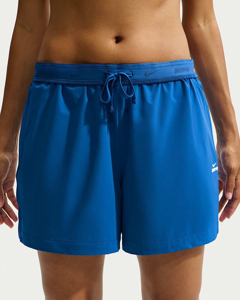 Шорты NikeSKIMS Stretch Nylon 5″ Track Shorts «Cobalt» Женская