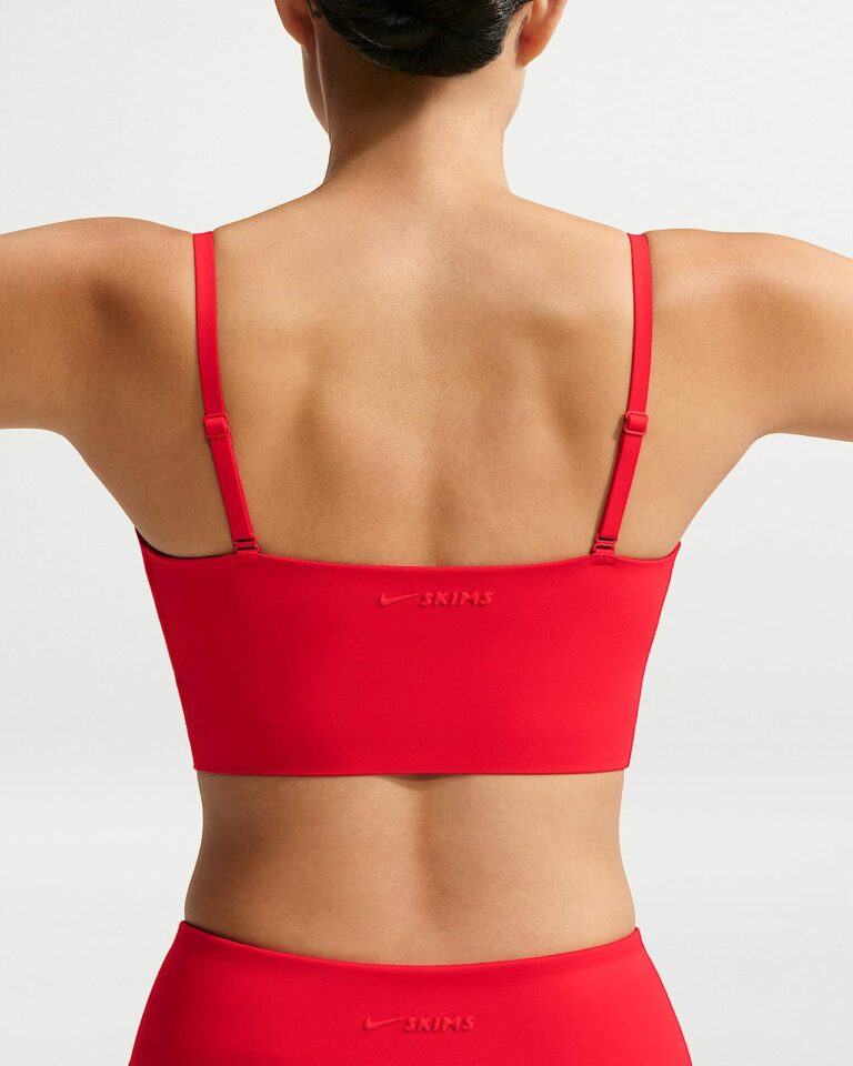 Топ NikeSKIMS Matte Cami Longline Bra «University Red» Женская