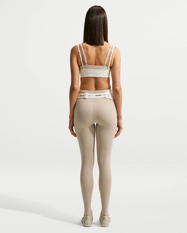 Топ NikeSKIMS Matte Printed Micro-Scoop Bra «Actv Ivory/Flamingo» Женская