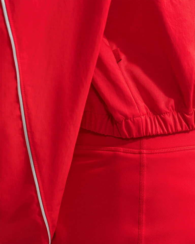 Куртка NikeSKIMS Crunchy Nylon Cropped Jacket «University Red» Женская