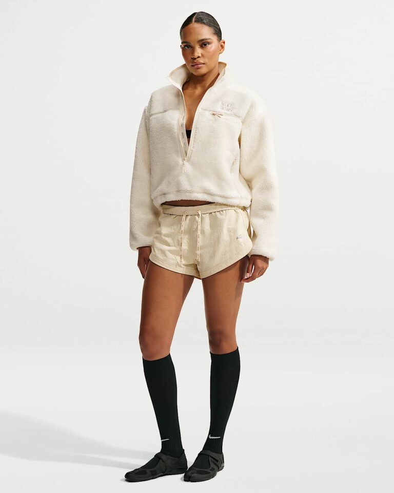 Шорты NikeSKIMS Crunchy Nylon 2.5″ Shorts «Parchment» Женская