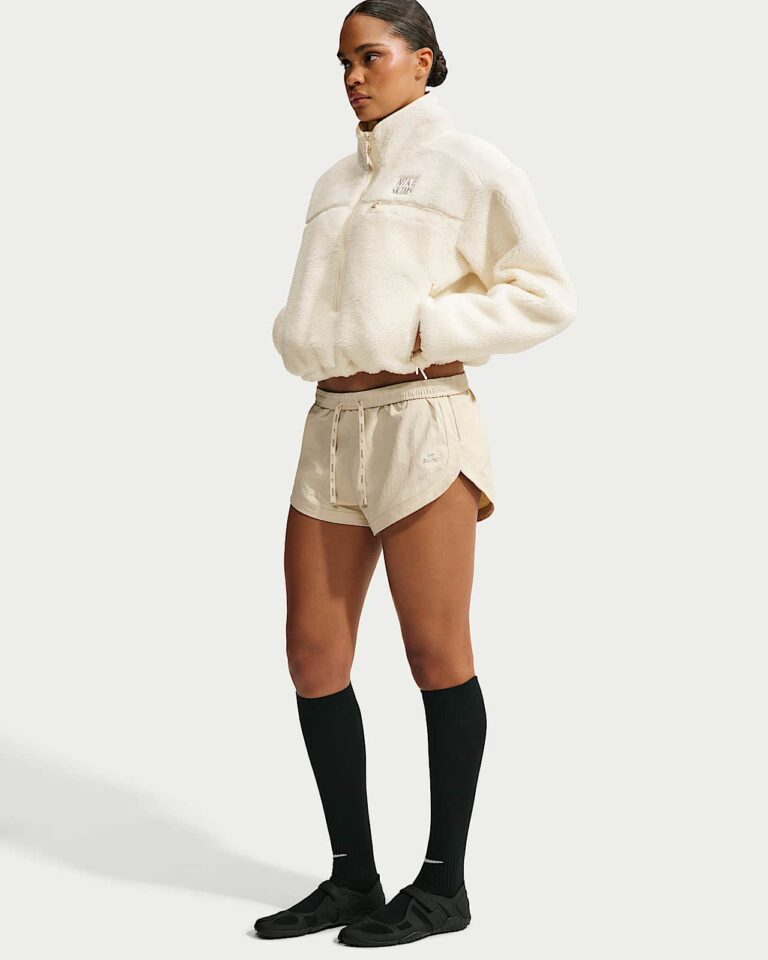 Шорты NikeSKIMS Crunchy Nylon 2.5″ Shorts «Parchment» Женская
