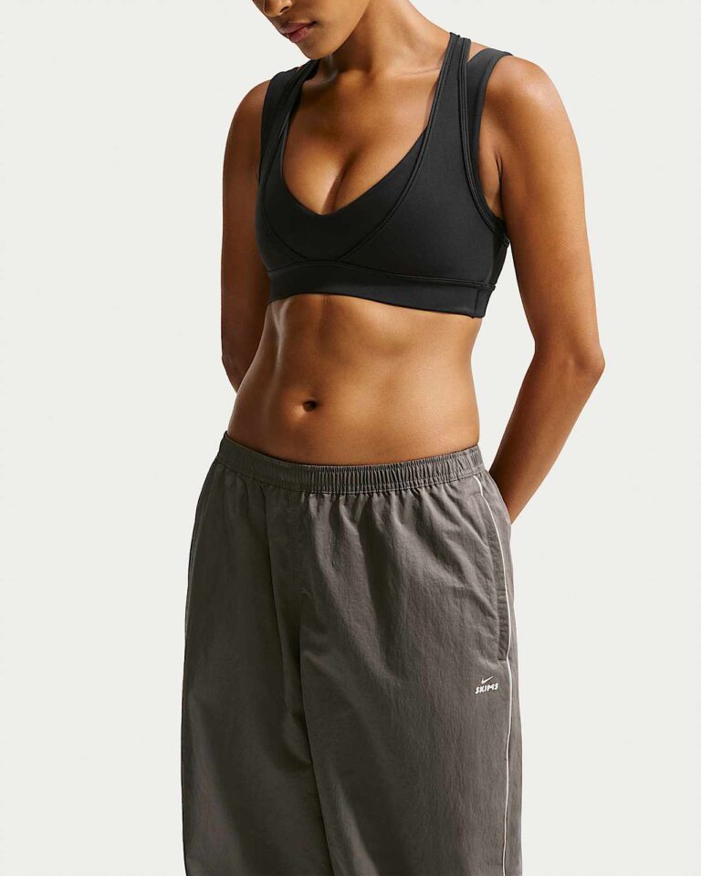 Брюки NikeSKIMS Crunchy Nylon Wide-Leg Pants «Boulder» Женская