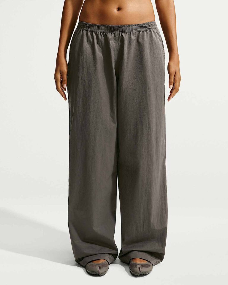 Брюки NikeSKIMS Crunchy Nylon Wide-Leg Pants «Boulder» Женская