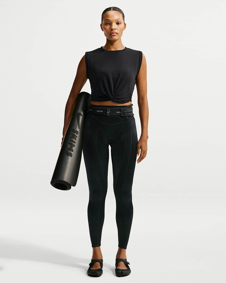 Майка NikeSKIMS Performance Cotton Blend Cropped Twist Tank Top «Obsidian/Boulder» Женская