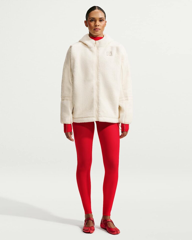 Куртка NikeSKIMS Sherpa Oversized Full-Zip Hooded Jacket «Ecru» Женская