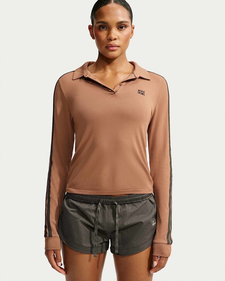 Лонгслив NikeSKIMS Stretch Knit Long-Sleeve Polo Top «Carob Brown/Boulder» Женская