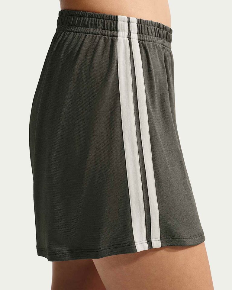 Шорты NikeSKIMS Stretch Knit 5″ Shorts «Boulder/Ecru» Женская