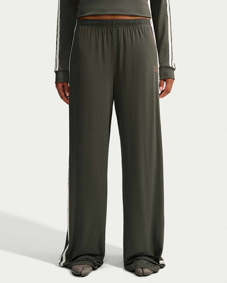Брюки NikeSKIMS Stretch Knit Oversized Wide-Leg Pants «Boulder/Ecru» Женская