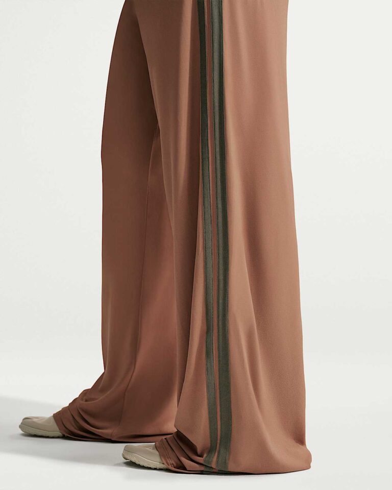 Брюки NikeSKIMS Stretch Knit Oversized Wide-Leg Pants «Carob Brown/Boulder» Женская