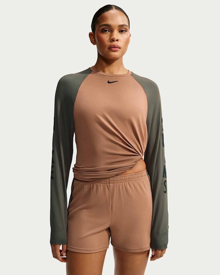 Лонгслив NikeSKIMS Stretch Knit Long-Sleeve Top «Carob Brown/Boulder» Женская