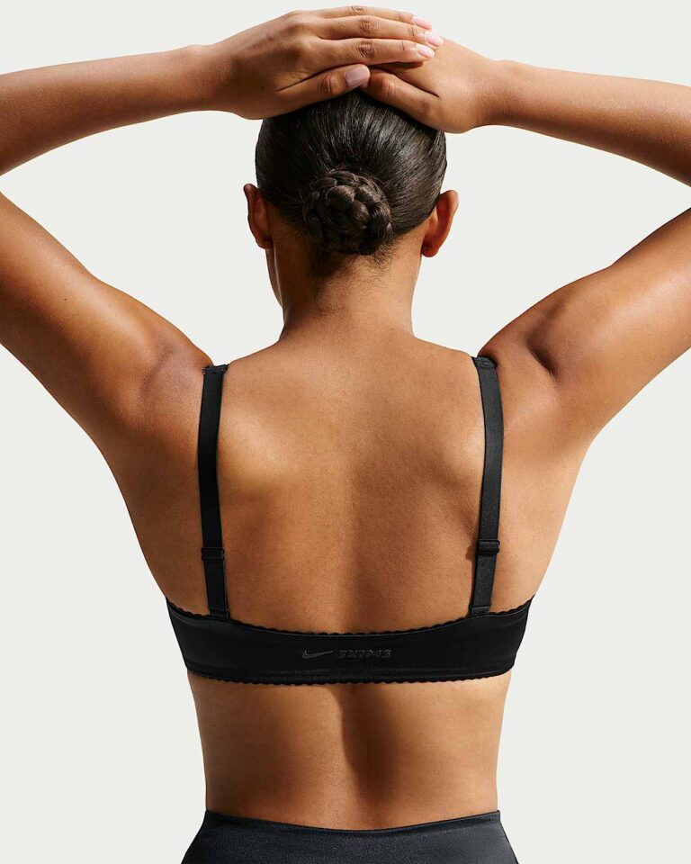 Топ NikeSKIMS Satin Shine Padded Picot Sports Bra «Obsidian» Женская