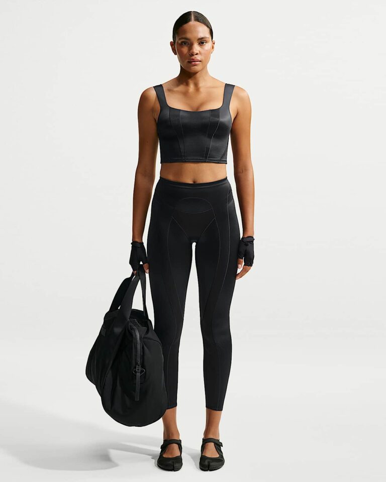 Майка NikeSKIMS Satin Shine Cropped Tank Top «Obsidian» Женская