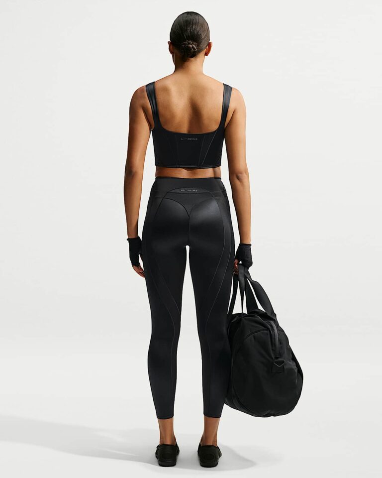 Майка NikeSKIMS Satin Shine Cropped Tank Top «Obsidian» Женская