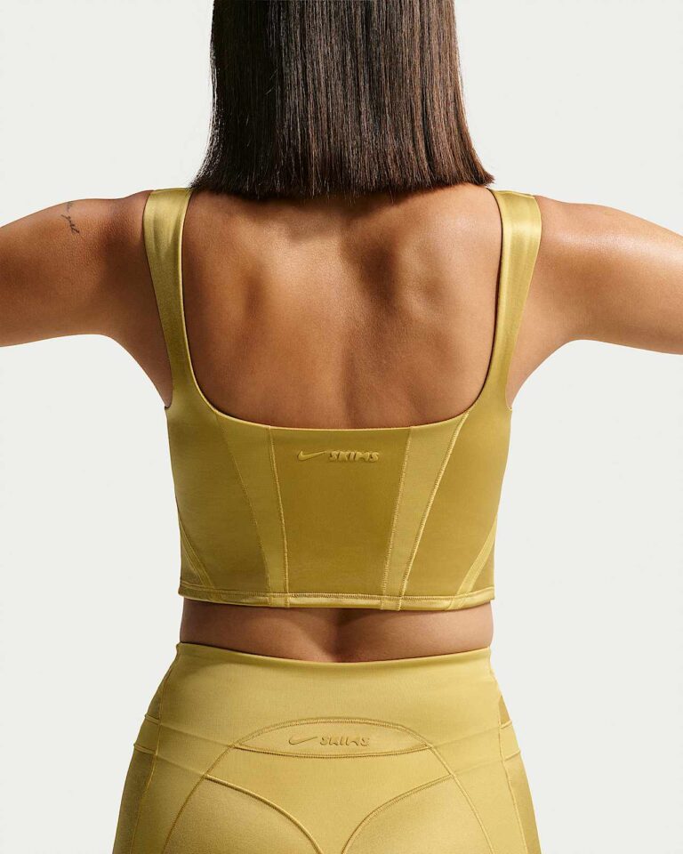 Майка NikeSKIMS Satin Shine Cropped Tank Top «Citrine» Женская