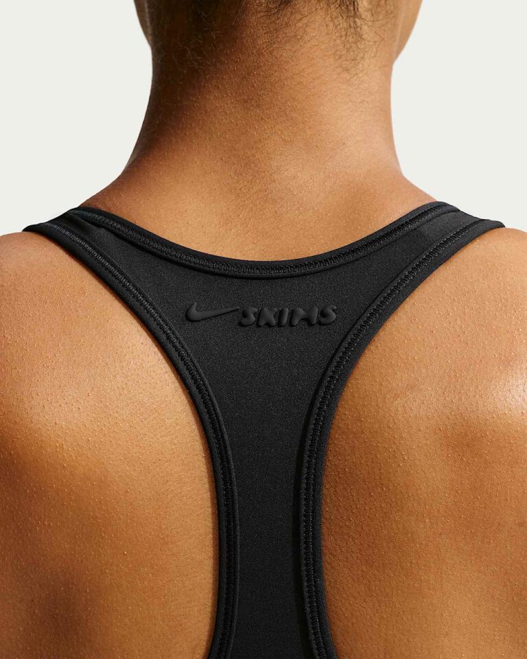 Топ NikeSKIMS Matte Double-Layer Plunge Bra «Obsidian» Женская