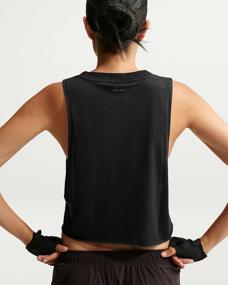 Майка NikeSKIMS Performance Cotton Blend Cropped Tank Top «Obsidian» Женская