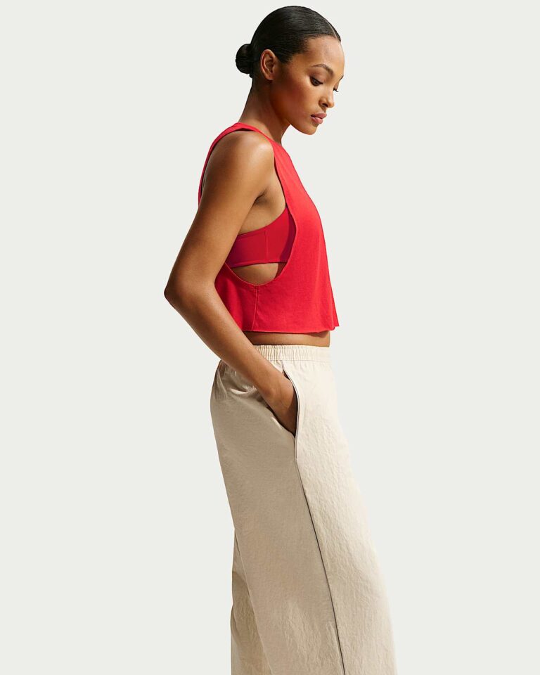 Майка NikeSKIMS Performance Cotton Blend Cropped Tank Top «University Red» Женская