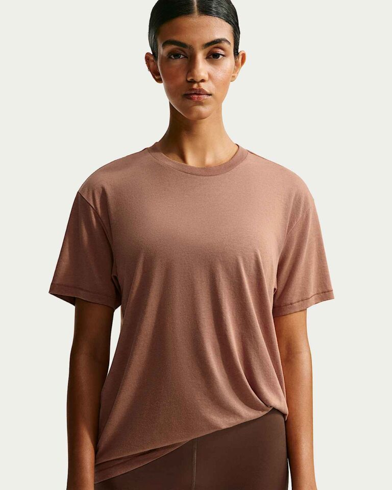 Футболка NikeSKIMS Performance Cotton Blend Oversized Short-Sleeve Top «Carob Brown» Женская