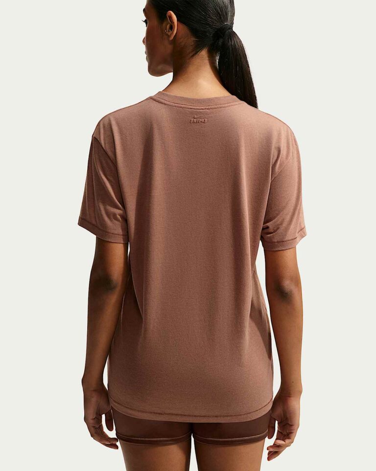 Футболка NikeSKIMS Performance Cotton Blend Oversized Short-Sleeve Top «Carob Brown» Женская