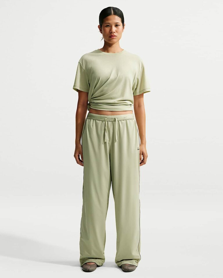 Футболка NikeSKIMS Performance Cotton Blend Oversized Short-Sleeve Top «Talc» Женская