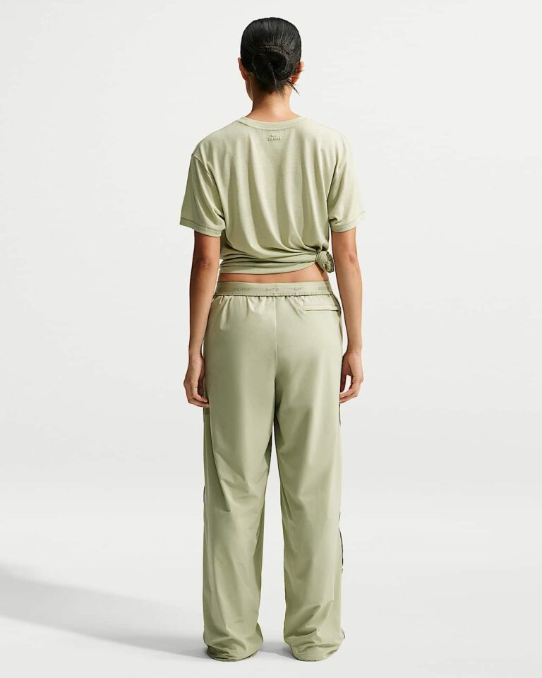 Футболка NikeSKIMS Performance Cotton Blend Oversized Short-Sleeve Top «Talc» Женская