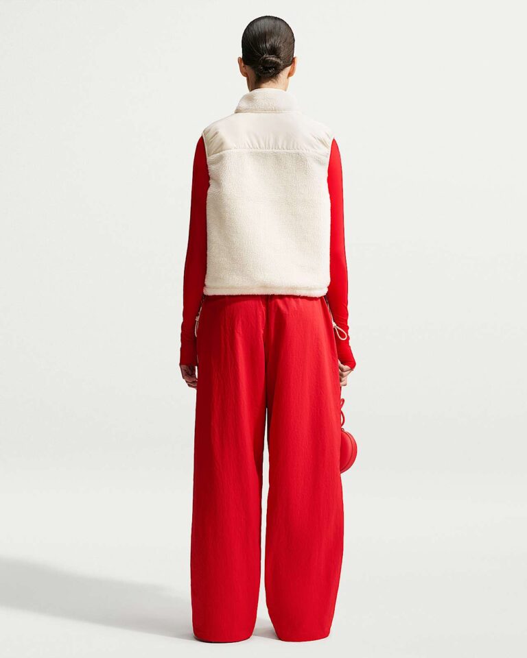 Жилет NikeSKIMS Sherpa Oversized Vest «Ecru» Женская