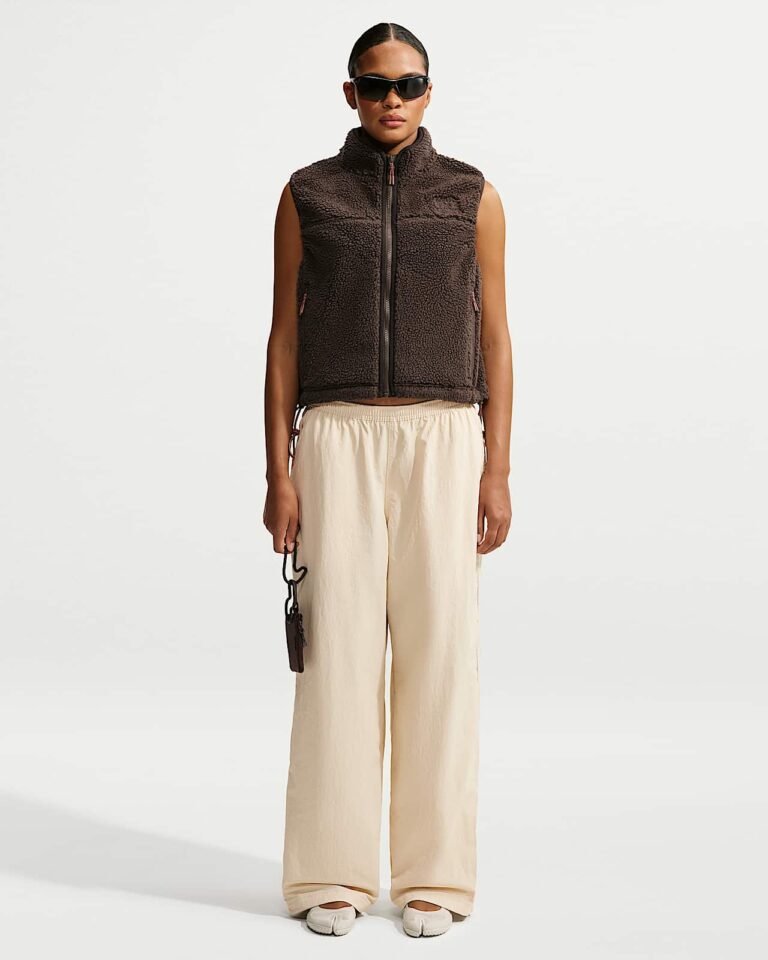 Жилет NikeSKIMS Sherpa Oversized Vest «Dark Sepia/Velvet Brown» Женская
