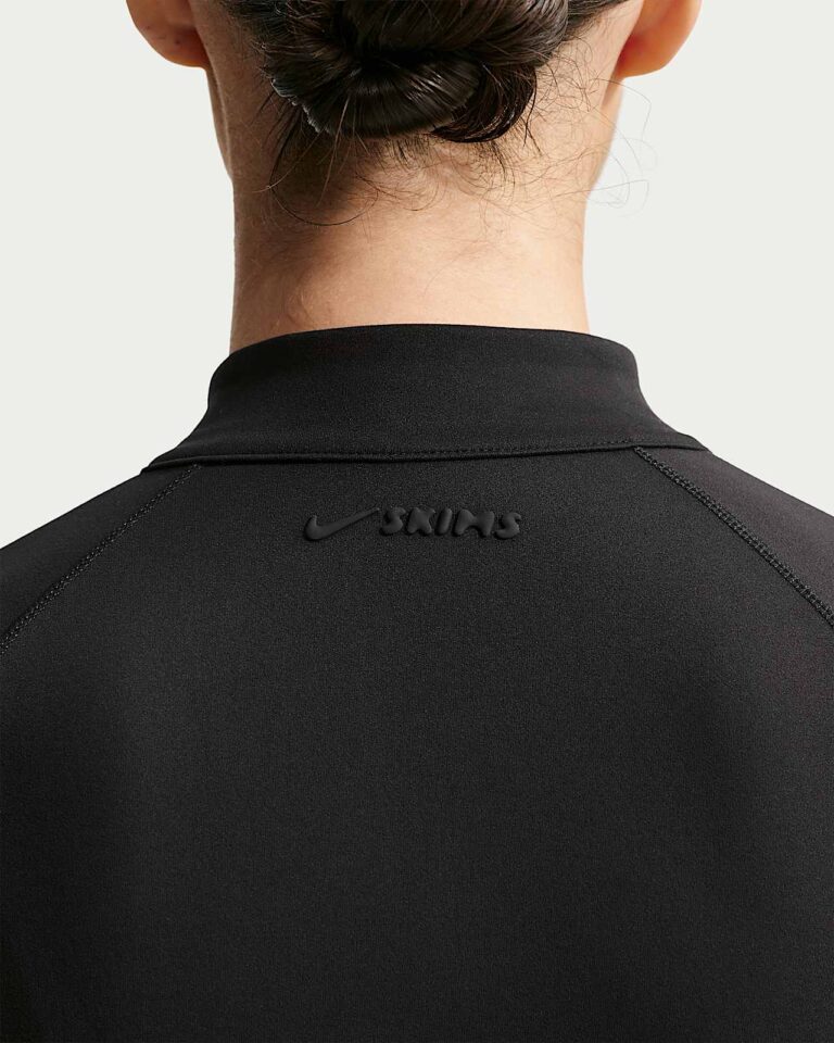 Куртка NikeSKIMS Matte Mock-Neck Full-Zip Jacket «Obsidian» Женская