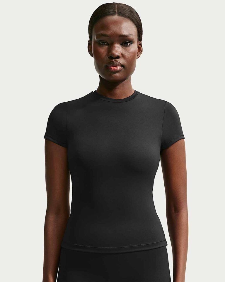 Футболка NikeSKIMS Matte Padded Baby T-Shirt «Obsidian» Женская