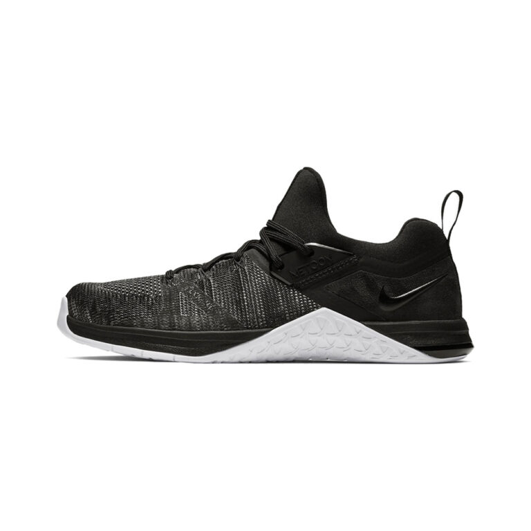 Nike Metcon Flyknit 3 'Black / White / Matte Silver / Black' Мужские