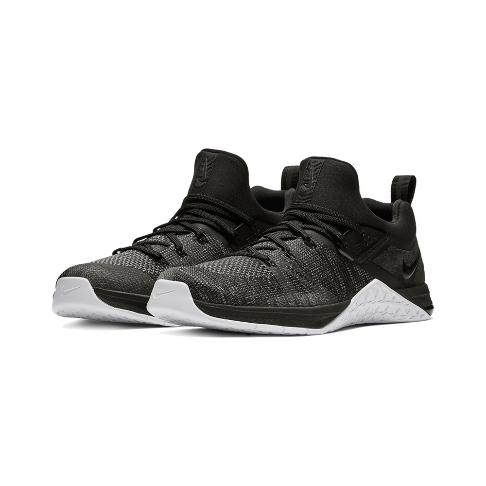 Nike Metcon Flyknit 3 'Black / White / Matte Silver / Black' Мужские