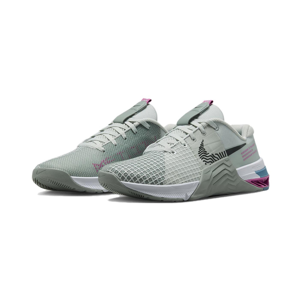Nike Metcon 8 'Light Silver / Mica Green / Cosmic Fuchsia / Black' Женские