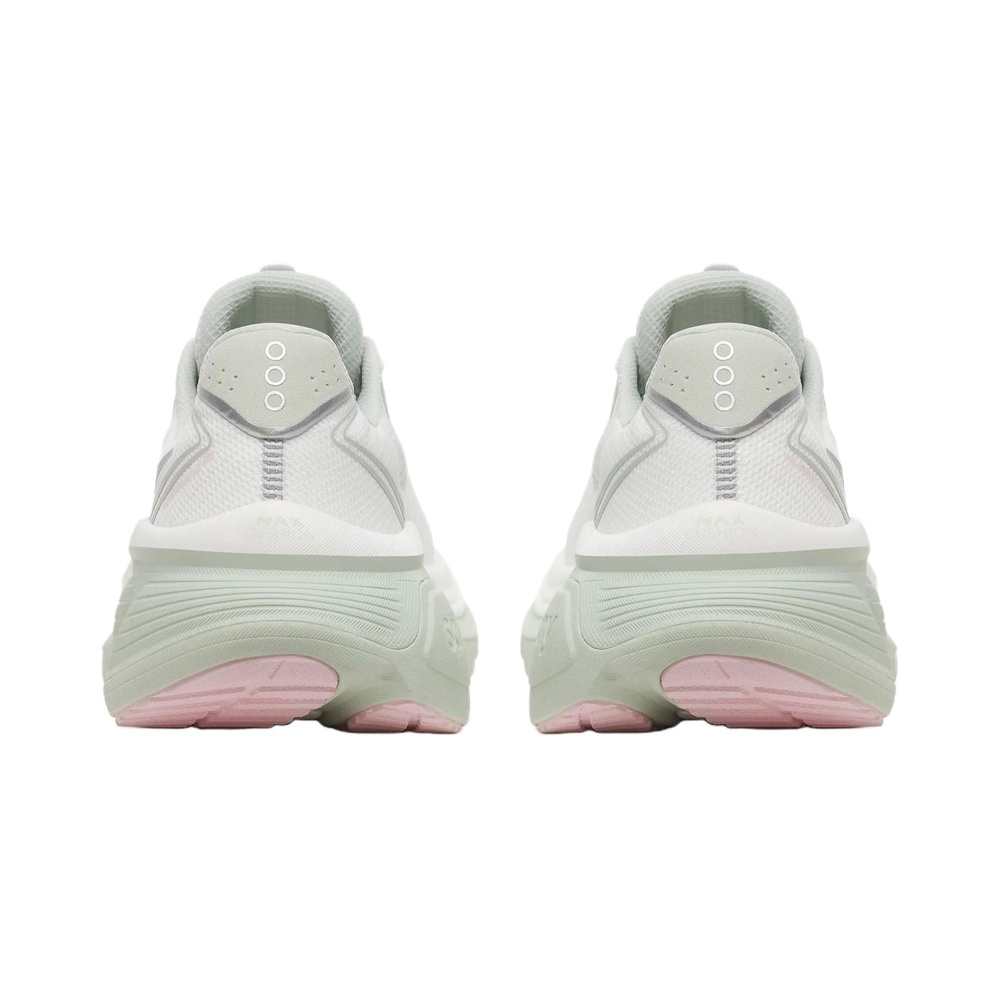 Saucony Hurricane 26 'White / Light' Женские